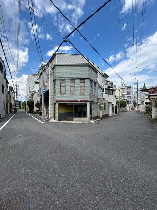 Vol.15 — Shooting the Same Corner, Every Day